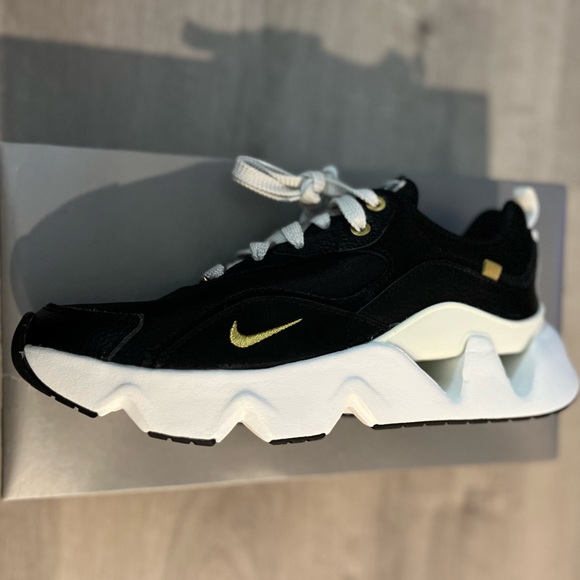 Nike SERENA WILLIAMS DESIGN - Picture 3 of 11